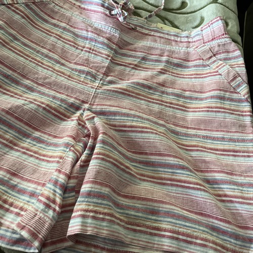 TALBOTS  Shorts  7" Simply Flattering Strip Pink Size 12 - Picture 3 of 8