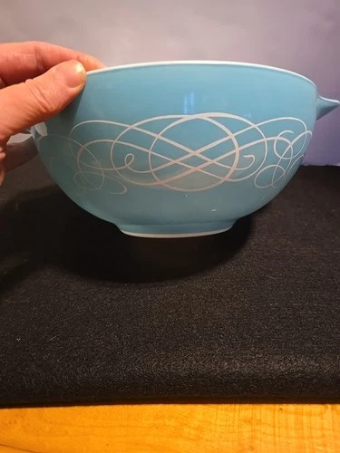 Promotional 1959 Pyrex Turquoise Aqua Scroll #443 Cinderella Bowl 2 1/2 QT MCM