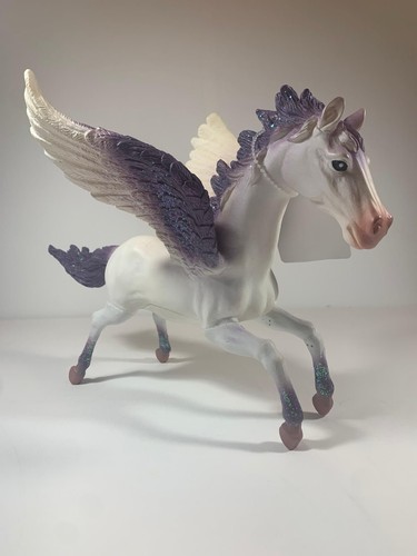 Schleich Bayala Star Pegasus Mare Winged Horse Purple Glitter Figure