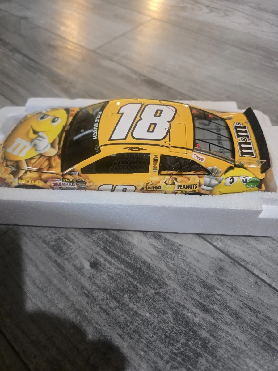 Kyle Busch Diecast Racing Cars 1:24 2014 Vehicle Year for sale | eBay