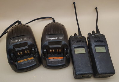 LOT of 2 Motorola XTS1500 700 800 MHz P25 Handheld Radio H66UCD9PW5BN WPLN4114AR