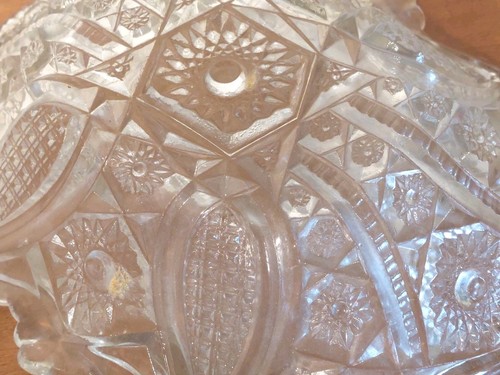 Pressed Glass Lot Of 4 - Picture 6 of 8