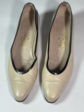 Salvatore Ferragamo Women's Beige/Black Leather Pump Slip-On Pointed Toe 9
