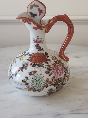 Antique Japanese Seto Porcelain Pitcher Cruet Perfume bottle  Kato Shunko 春光製
