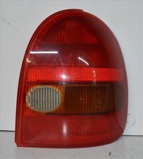 feu arrière droit CHATENET BAROODER 0.5 D 2003 68122