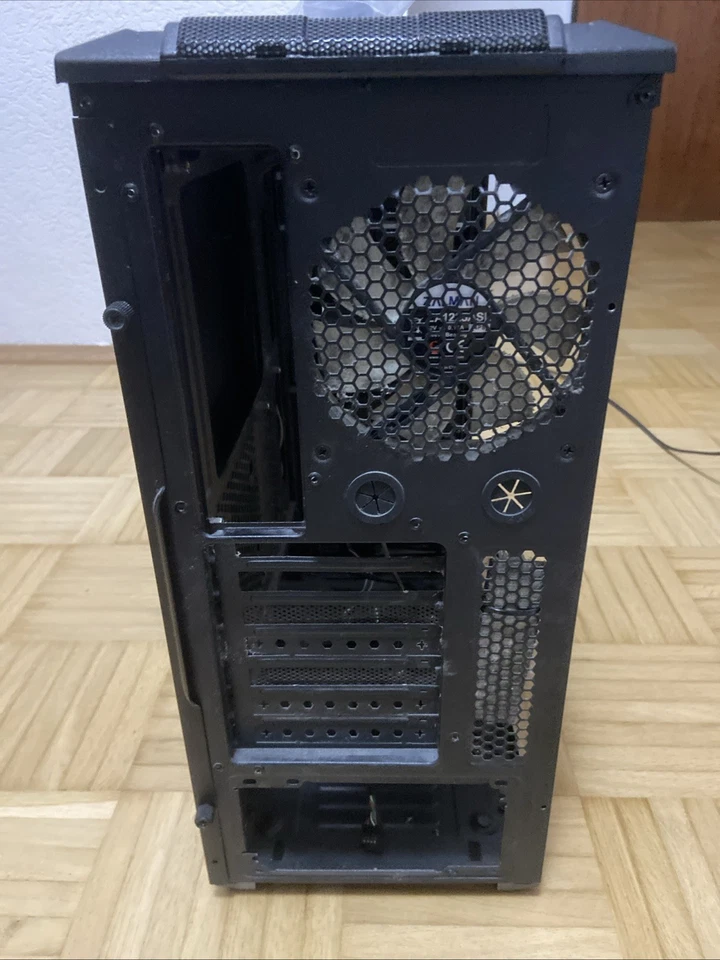 Gehäuse Zalman Z9 Mid Tower + Lüfter + DVD Brenner + SD-Karten Laufwerk - Bild 4 von 4