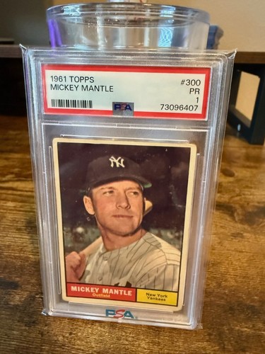 1961 Topps Mickey Mantle PSA 1 #300