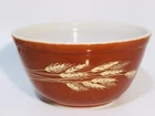PYREX Mixing Bowl 402 Brown W/Wheat Motif Corning USA 1.5 Quart Oven & Microwave