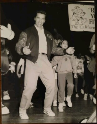 Arnold Schwarzenegger, Youth Exercise Program, 1991, Original Type 1 Photo, 7x9
