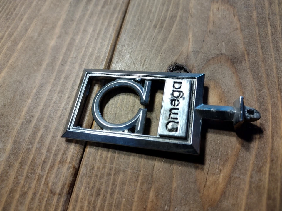 ВИНТАЖНЫЙ OLDSMOBILE OMEGA КАПОТ ОРНАМЕНТ ВЕРХНЯЯ ЧАСТЬ OEM GM - Изображение 4 из 4