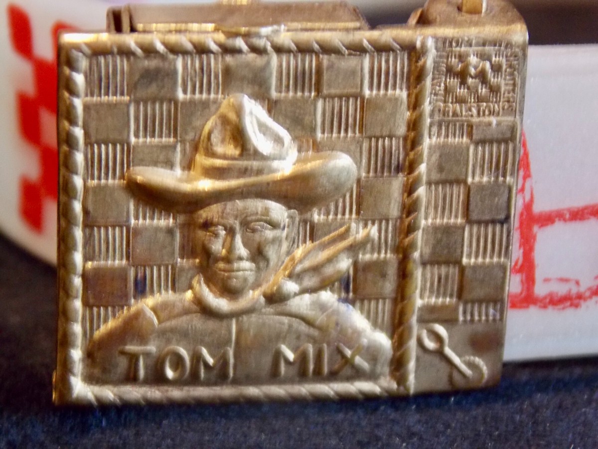 1930s Tom Mix Glow Dark Belt Hidden Compartment Buckle +  display picture 2