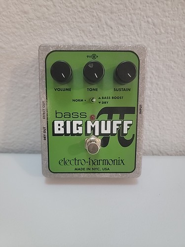 Electro-Harmonix Bass Big Muff Pi Distortion Guitar Effect Peddle