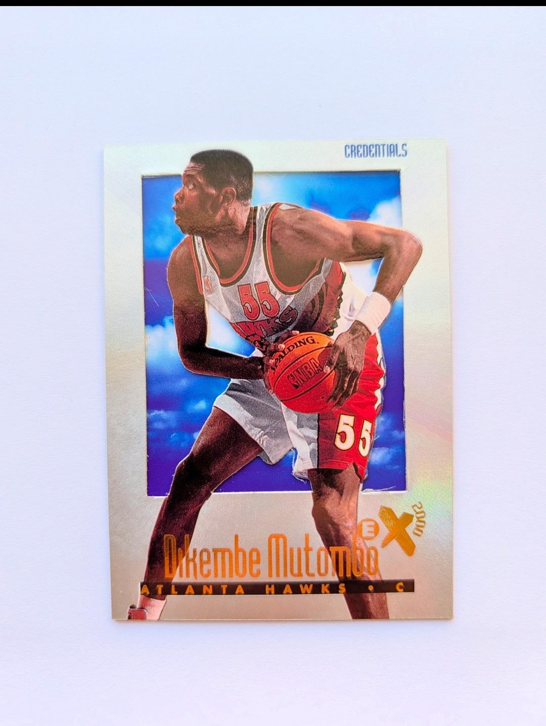 1996 -97 NBA SKYBOX EX2000 CREDENTIALS DIKEMBE MUTOMBO 1996 Ex 2000 #12/499