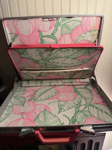 Vintage 1960s Samsonite Hot Pink Briefcase Carry-on Case
