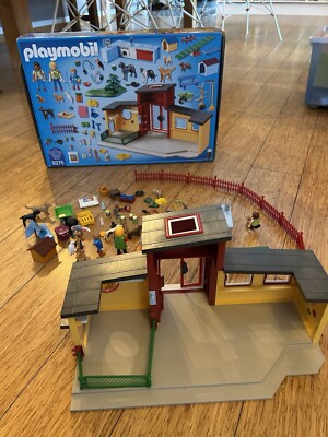 PLAYMOBIL City Life Tierhotel 9275