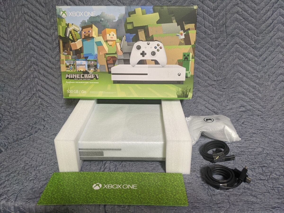 Microsoft XBOX ONE S 500GB Bundle Minecraft