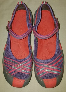 all terra traction shoes