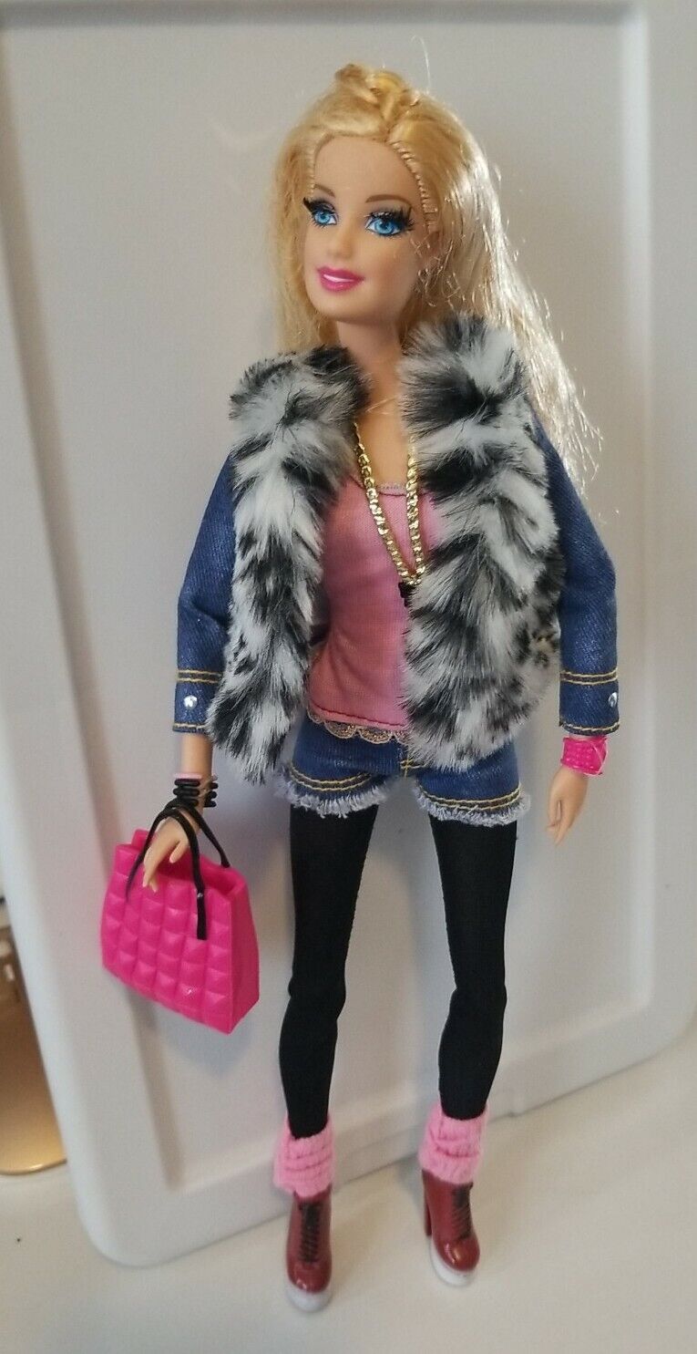 Glam Luxe Midge 2014 Second Wave  Beautiful barbie dolls, Barbie doll set,  Barbie dolls