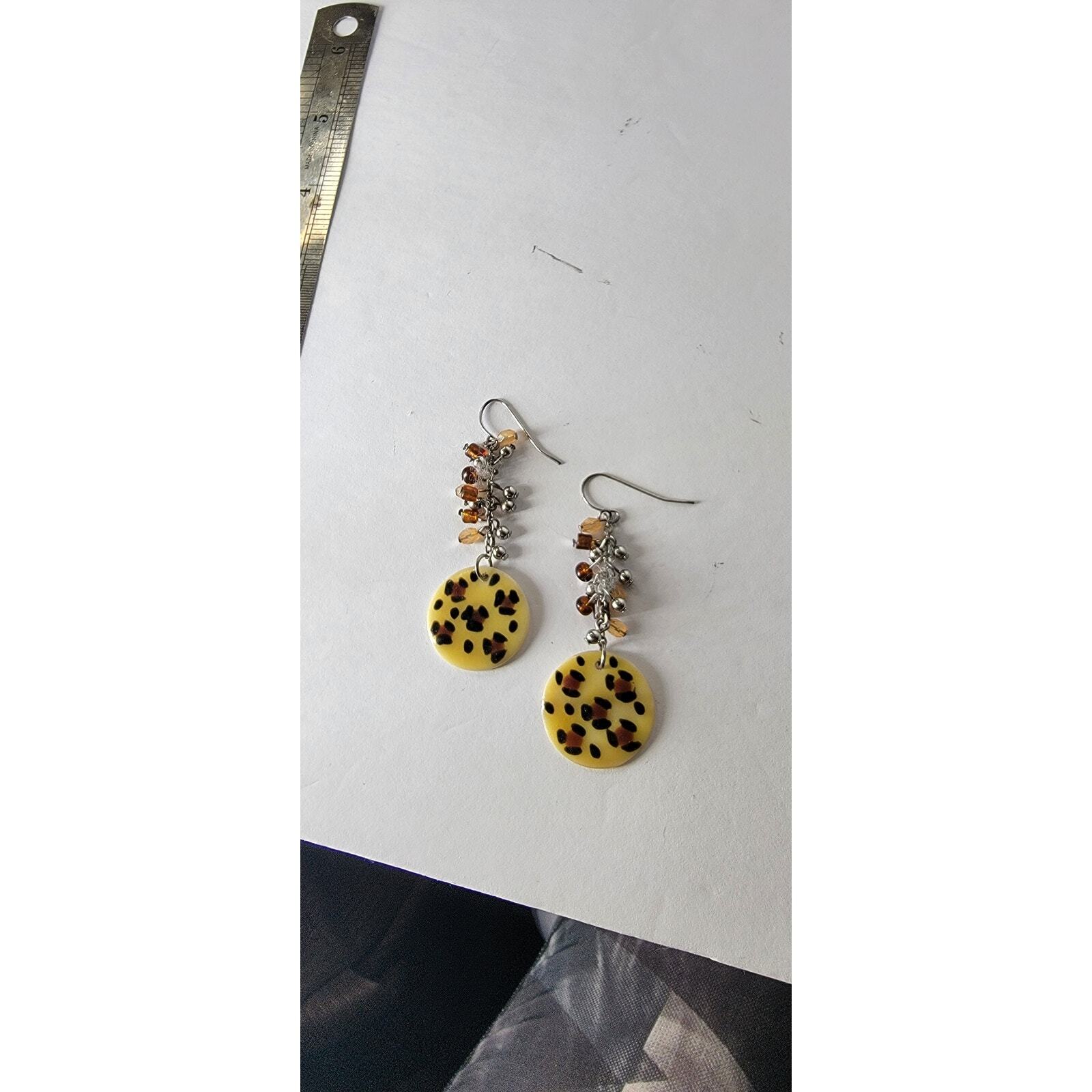 Vintage Leopard Print Shell Disc Dangle Earrings - image 10