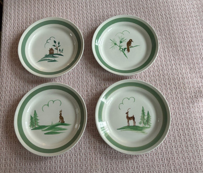 Set of 4 Arabia Finlandia Suomi 6.5'' Plates Hand Painted Deer Bunny Bird Cabin 