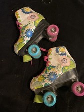 Roller Skates Girls Classic Derby 4 Wheels Rink Quad Skate for Kids Size 6
