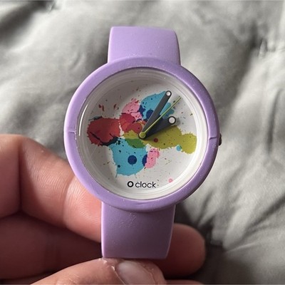 O clock Quartz Analog Wristwatch Paint Splatter Dial Purple Silicone Strap 38mm