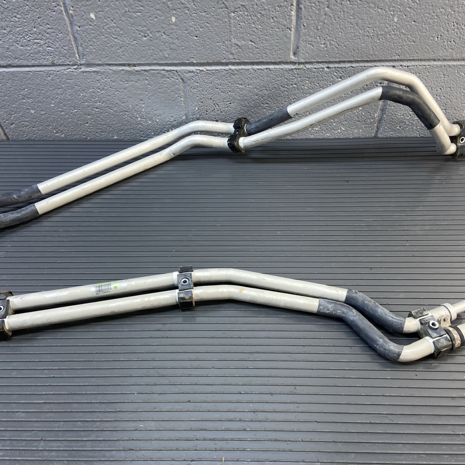 2018-2020 Ferrari Portofino F164 Coolant Water Return Pipe 10k Miles OEM