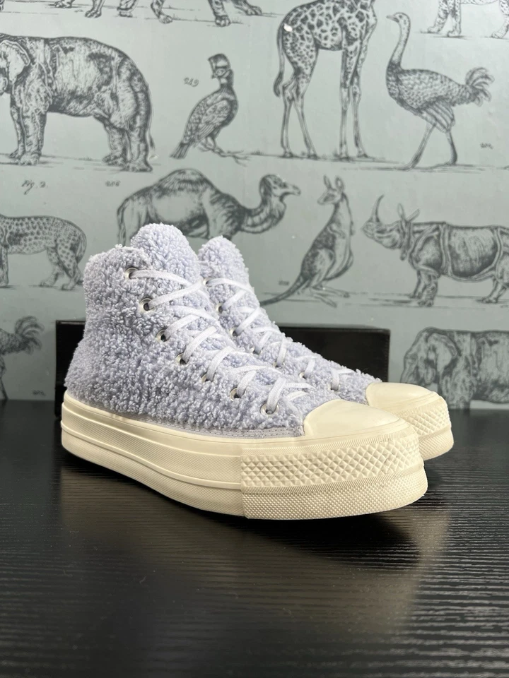 Converse Chuck Taylor All Star Lift Hi Sherpa Cosy Shearling (572240C) UK 5.5 - Image 4 of 4