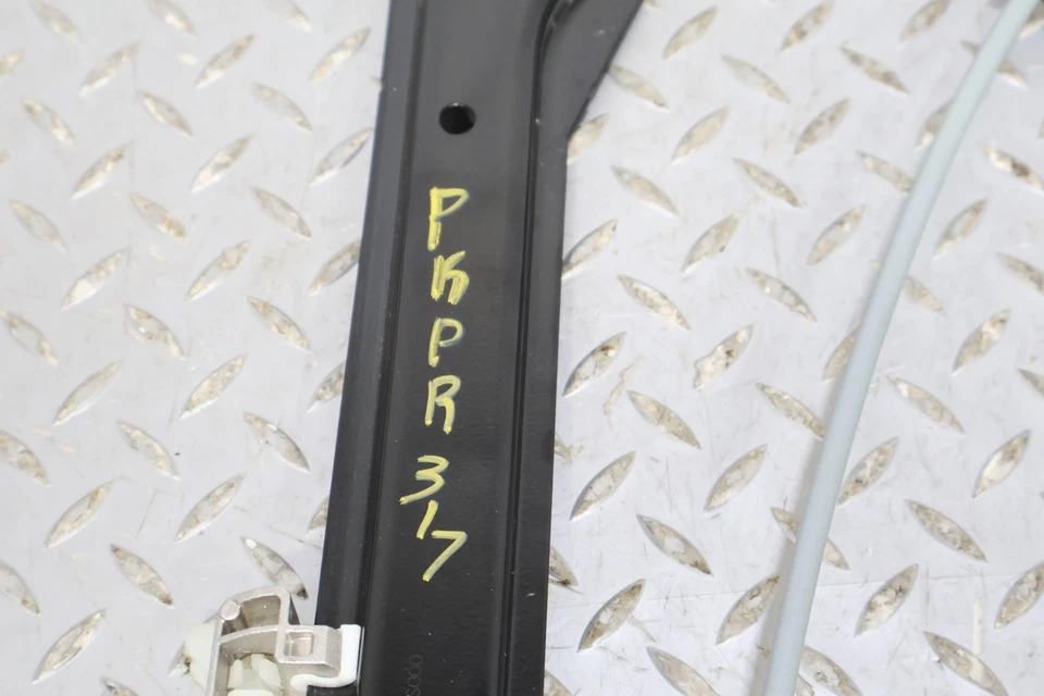 17-19 保时捷 Cayman 718 右右手门窗调节器 带电机(无法测试) — 第 4/4 张图片