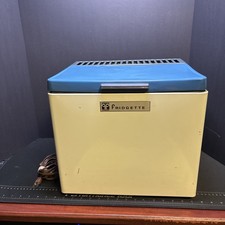 Vintage Fridegette Portable Table Top Refrige...