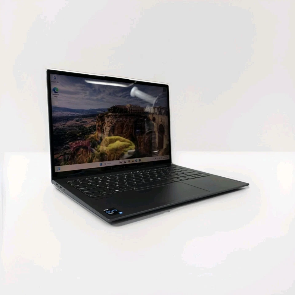 Lenovo Thinkbook Plus G2 ITG E-ink TOUCHSCREEN i5-1130G7 16GB 512GB Windows 11 - Image 2 of 4