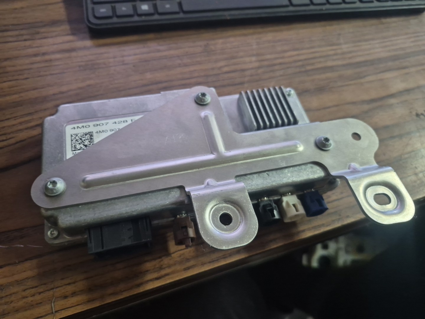 22 BENTLEY FLYING SPUR SURROUND VIEW CAMERA CONTROL MODULE 4M0 907 428F OEM