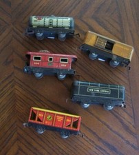 Vintage Marx and Co Rolling Stock  5 Pieces