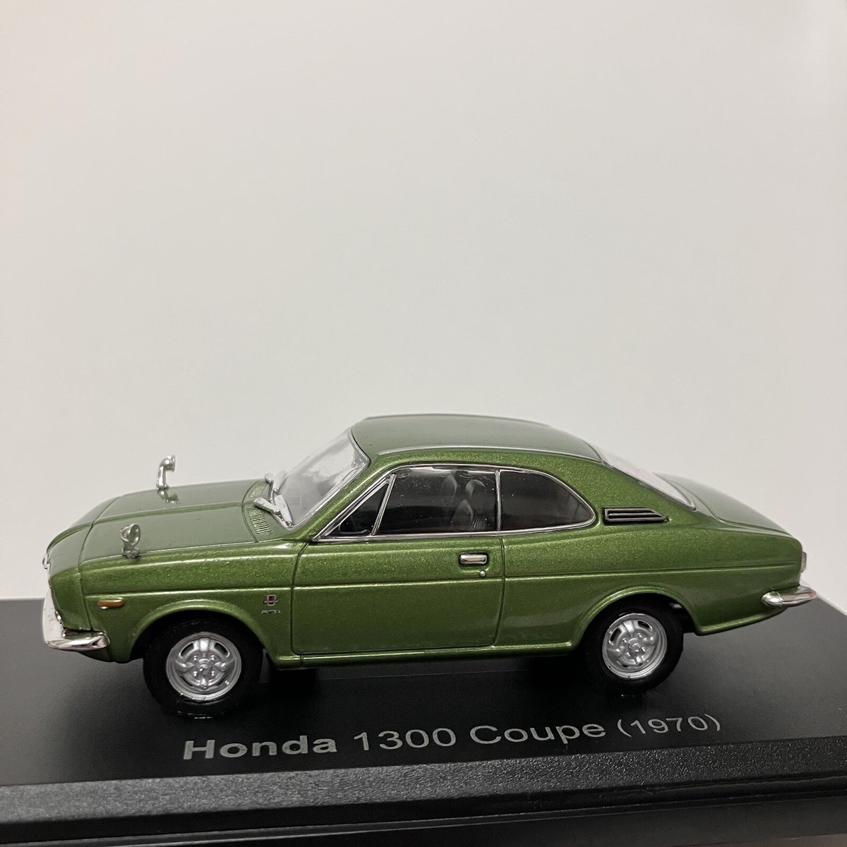 Hachette 1:43 Honda 1300 Coupe 9 S 1970 JDM Rare Diecast Toy Car