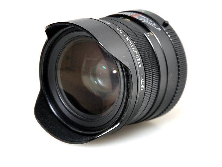 Pentax smc PENTAX-FA 31mm F1.8 AL Limited AF Wide Angle Prime Lens