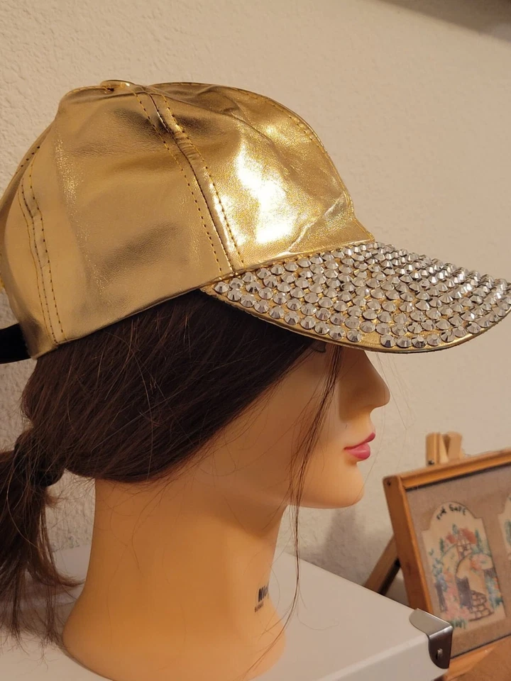 Sombreros Magid para mujer sombrero de baceball dorado Foto 2 de 4