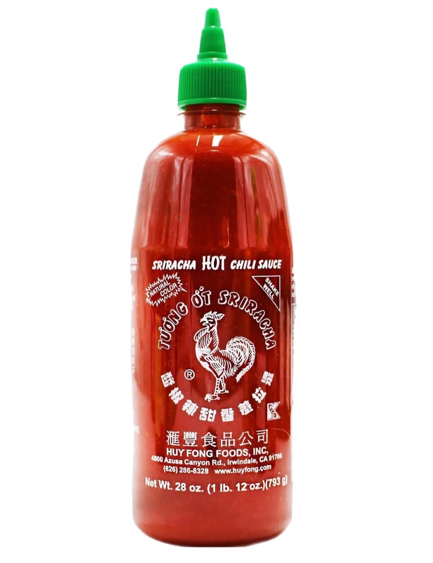 sriracha sauce by huy fong foods