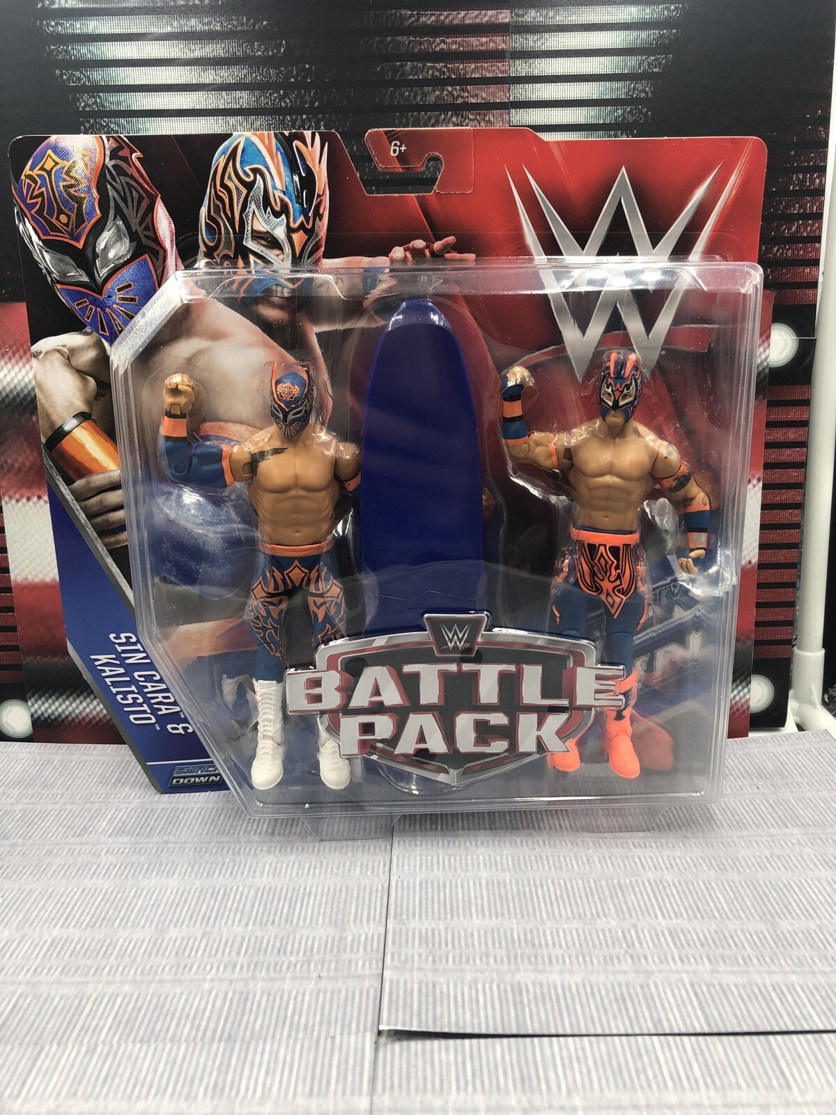 wwe sin cara and kalisto action figure 2pk