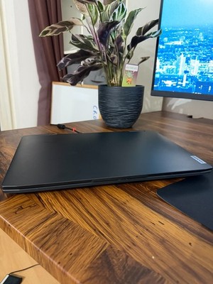 Lenovo IdeaPad Gaming 3 15AIH7 | RTX 3060 | i5 12. Gen | 16 GB RAM | 512 GB SSD