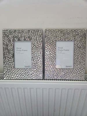 Gehämmert verchromt x 2 Dunelm Bilderrahmen 6x4 Foto 10x8 stehend