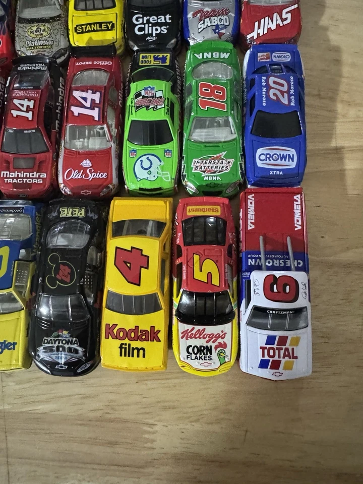 1/64 Nascar Diecast, 32 Car Lot #4, Variety Of Cars, 1990’s -2020’s, 2 COT’s - Image 3 of 4
