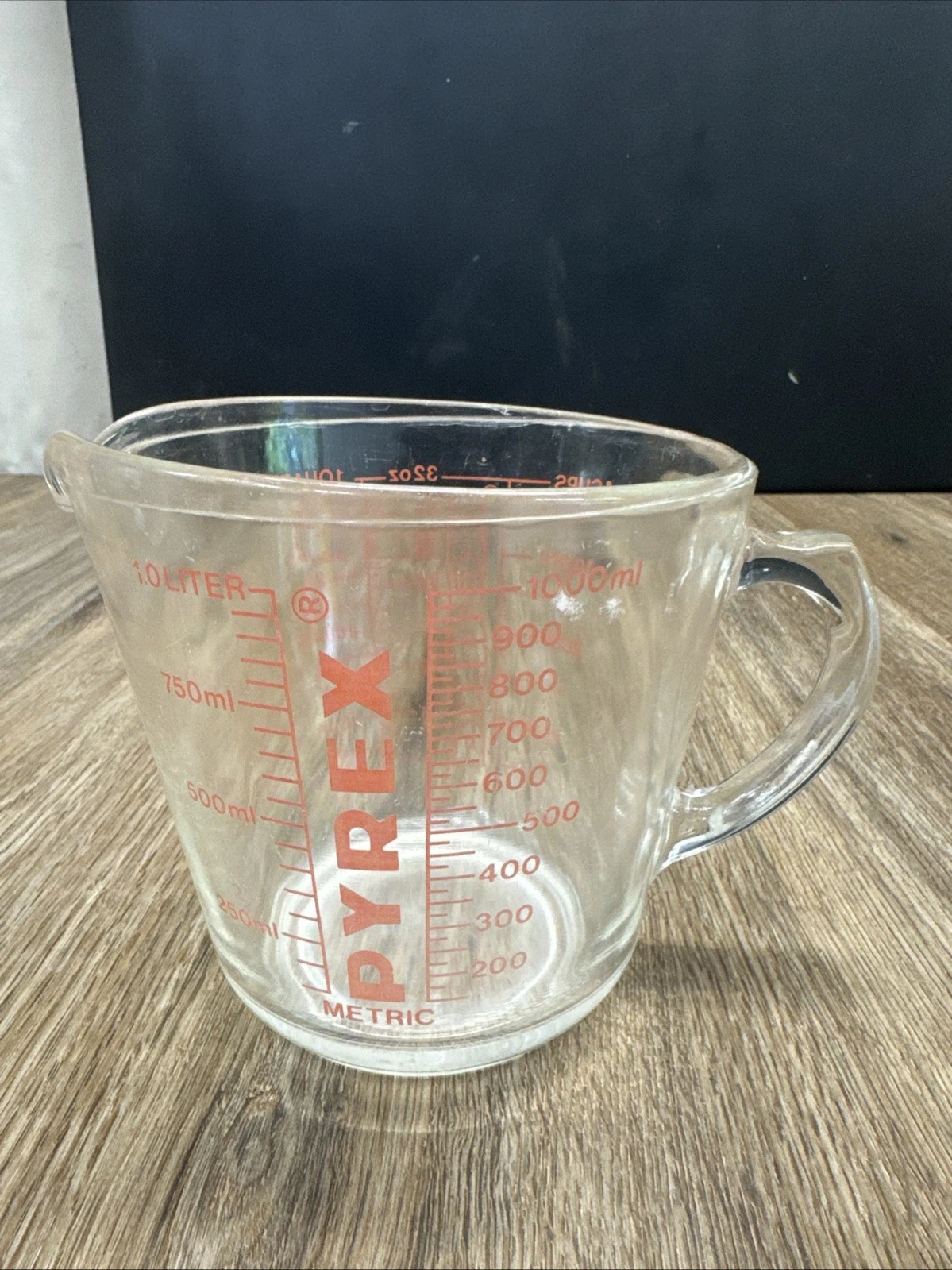 Vintage Pyrex 4 Cups D-Handle Liquid Measuring Cup #532 1 Quart USA