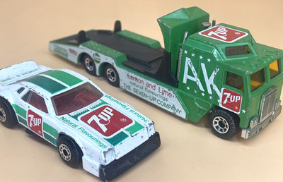 Matchbox Kenworth Cabover 7UP Racing Transporter Chevy Pro Stocker 1983