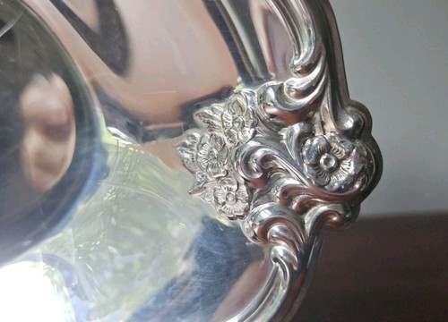 2 International Silver Company #448 Rose Flower Silverplate Serving Trays - Picture 11 of 19
