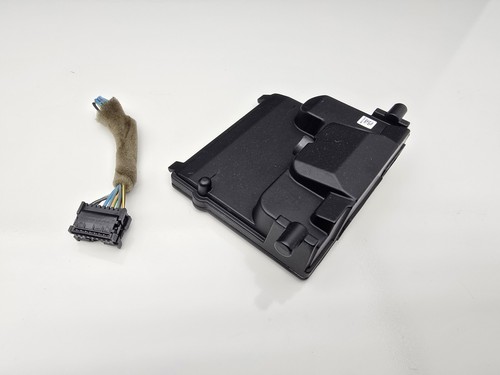 2019-2020 FORD RANGER Front Camera KB3T-19H406-CC OEM - Picture 4 of 7