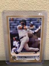 2022 Topps Series 2 Gold /2022 Gleyber Torres #639 New York Yankees