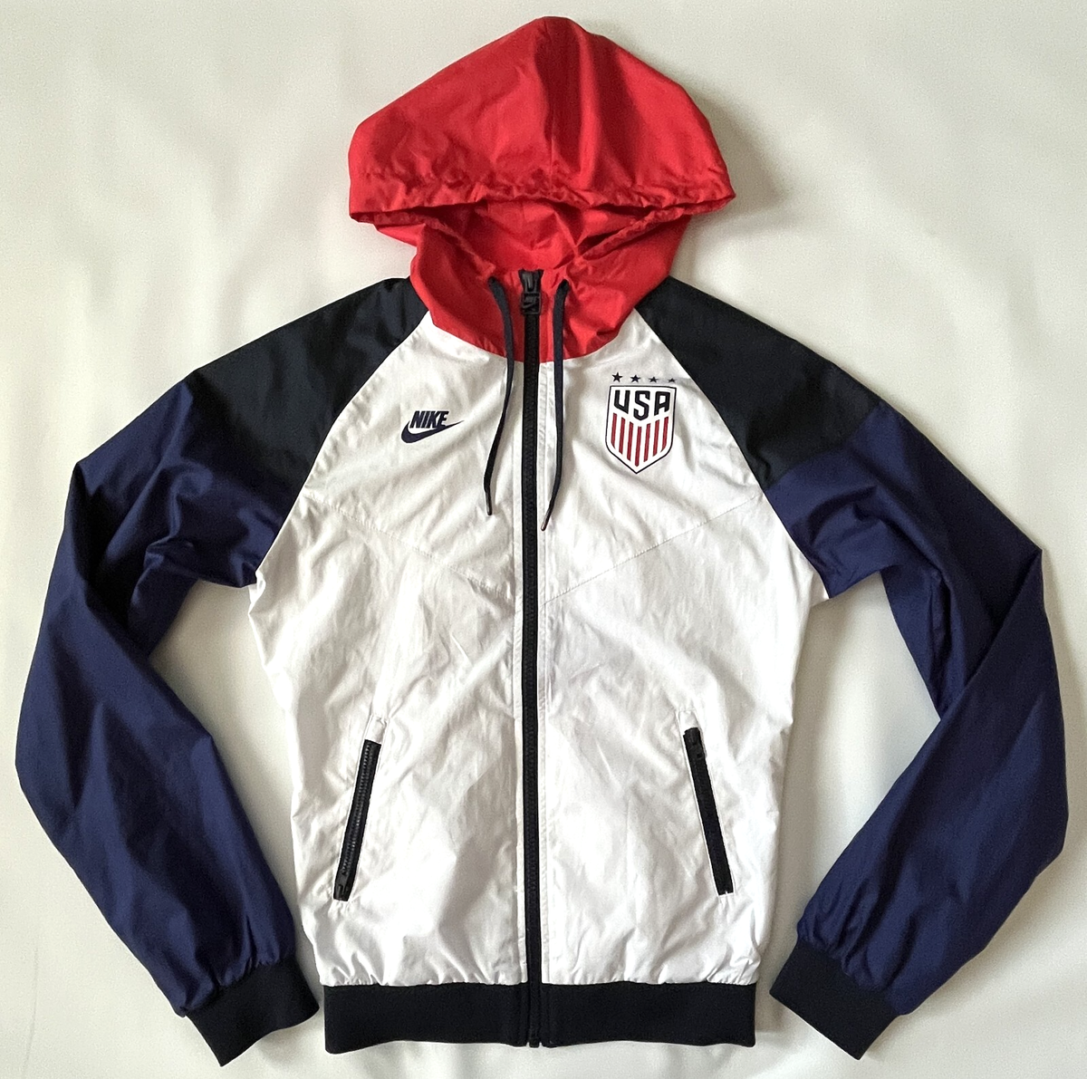 NIKE Windrunner USA White Navy Red Hooded Windbreaker Jacket