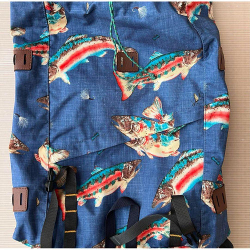black hole wheeled duffel on sale patagonia 40 L Black 25 Modern and Free Color:TEAL REEF blue color you have a handy