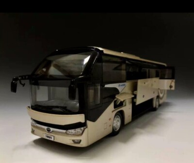 1/43 China YUTONG ZK6128HQB bus Dealer diecast model No scania