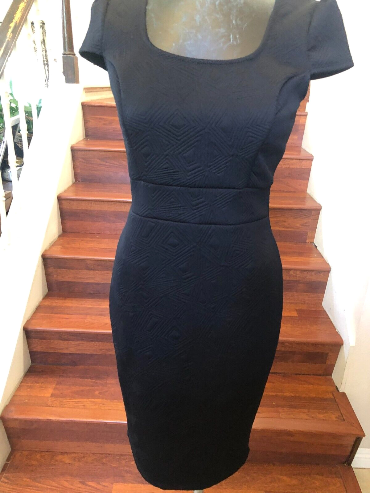 Windsor Black Dress Work/Cocktails Stretchy Short Sle… Gem